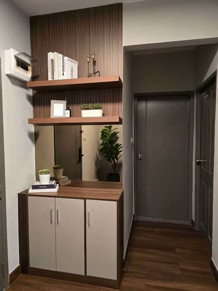 room interior and bathroom of A Space ID Asok-Ratchada