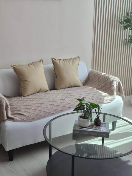 living room and bedroom of A Space ME Sukhumvit 77