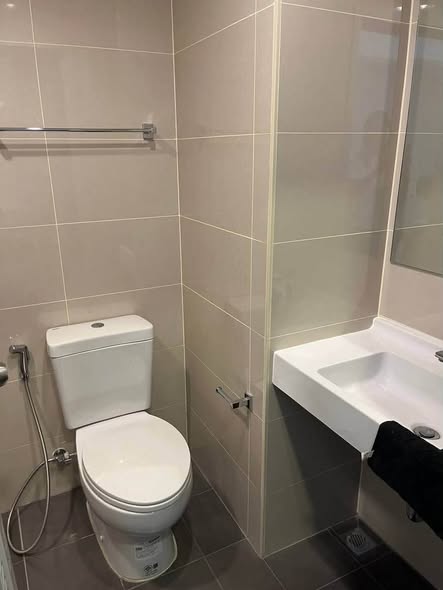 room interior and bathroom of A Space Mega 2 เอ สเปซ เมกา 2