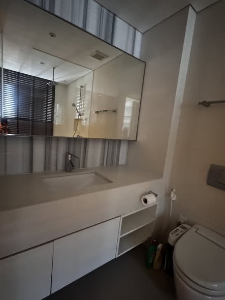 bathroom of AEQUA Residence Sukhumvit 49 dad no3