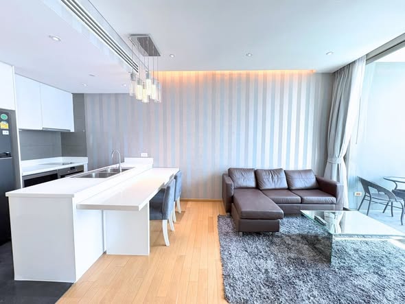 living room and room interior of AEQUA Residence Sukhumvit 49 dad no3