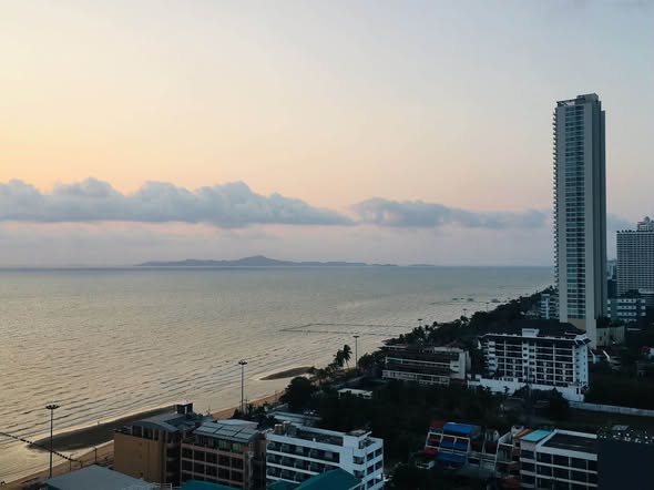 AERAS Beachfront Condominium Jomtien Pattaya