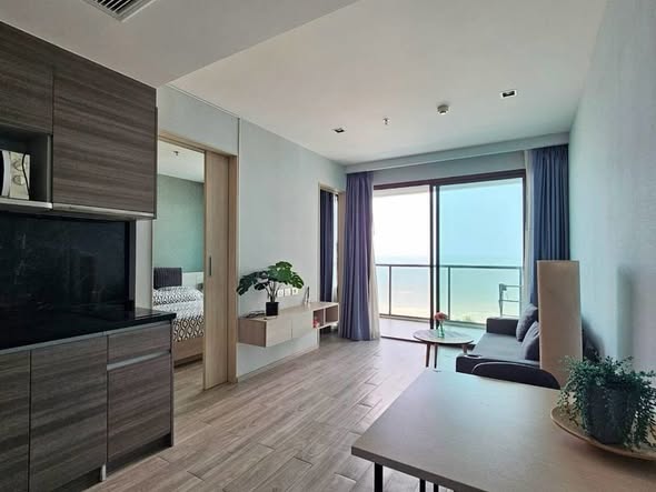 living room of AERAS Beachfront Condominium Jomtien Pattaya