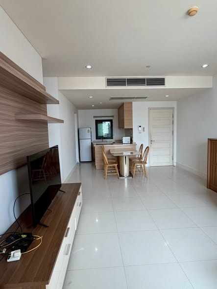 Aguston Sukhumvit 22