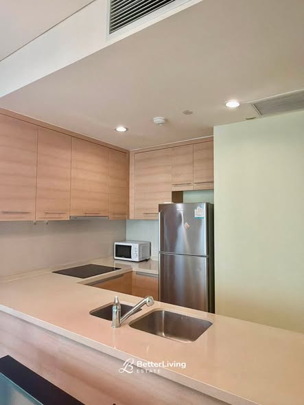 kitchen of Aguston Sukhumvit 22