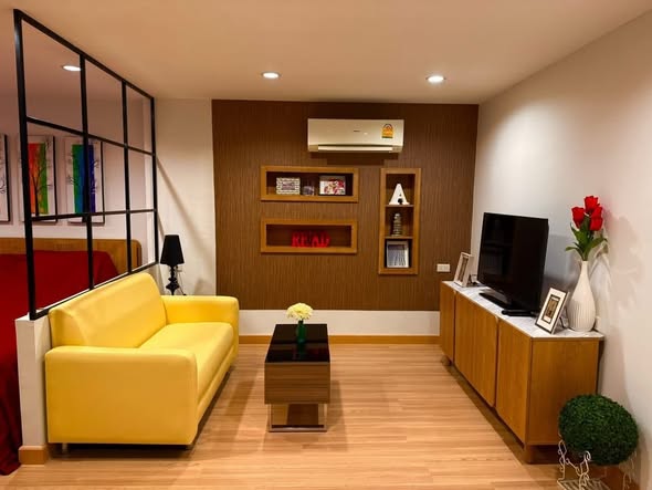 living room and room interior of Airport Home Condo