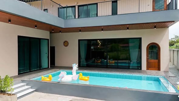 pool and room interior of พูลวิลล่ากรุงเทพ Airy Ville Bangkok