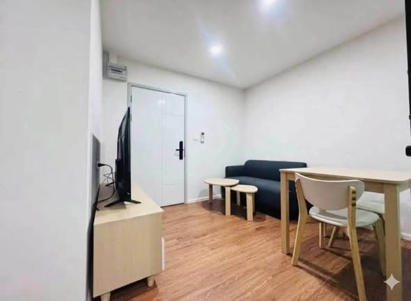 room interior of ALIVE SUKHUMVIT 76