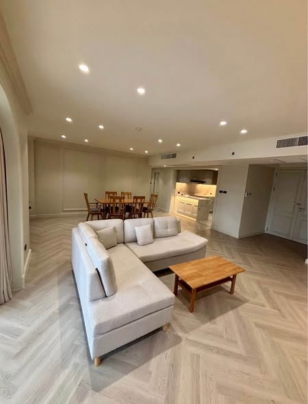 living room of All Seasons Mansion