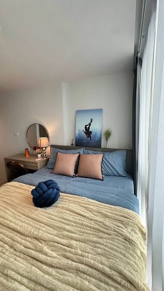 bedroom of Altitude Unicorn Sathorn