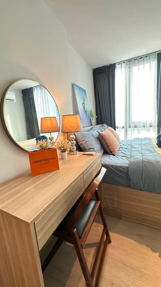 bedroom of Altitude Unicorn Sathorn
