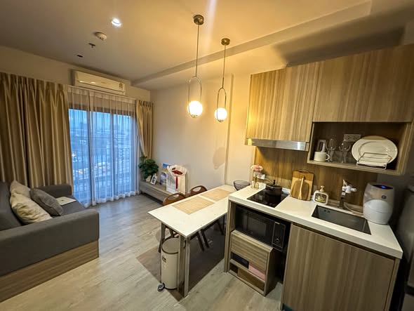 Altitude Unicorn Sathorn