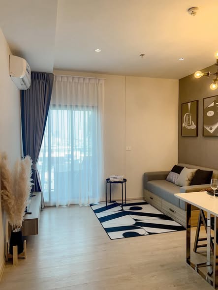Altitude Unicorn Sathorn