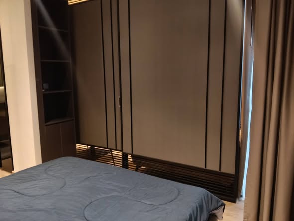 bedroom and room interior of Andromeda