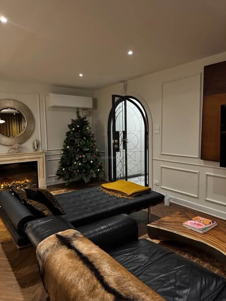 Aree Place Condominium