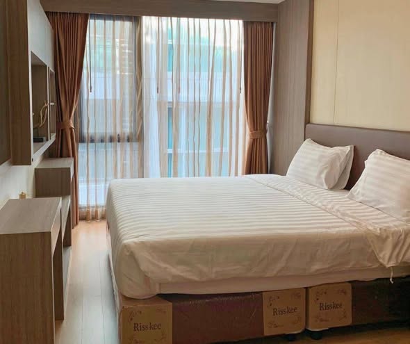 bedroom of art @ Thong Lo