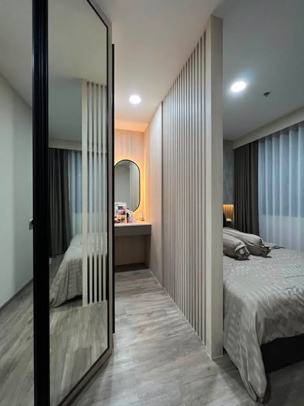 bedroom and room interior and bathroom of Artisan Ratchada