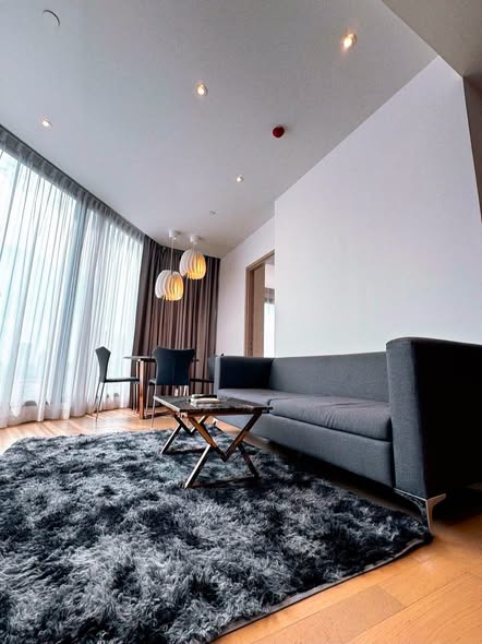 bedroom and living room of ASHTON Asoke – Rama 9