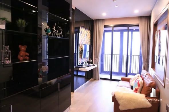bedroom and living room and room interior of Ashton Asoke