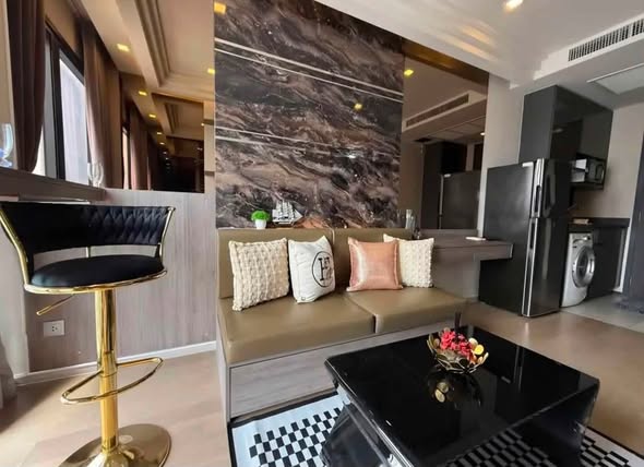 living room of Ashton Asoke