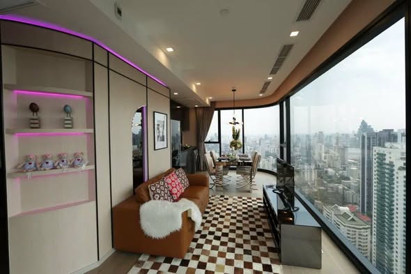 living room and bedroom of Ashton Asoke