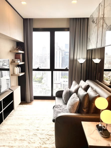 living room and bedroom of Ashton Asoke