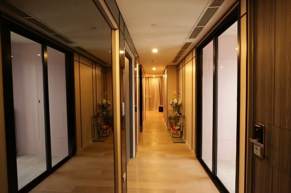 room interior of Ashton Asoke