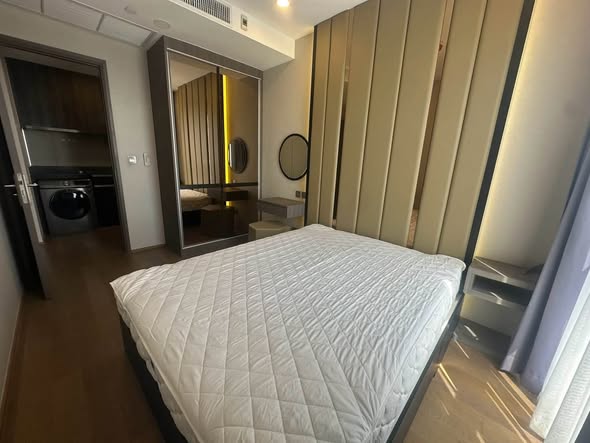 bedroom of Ashton Chula-Silom