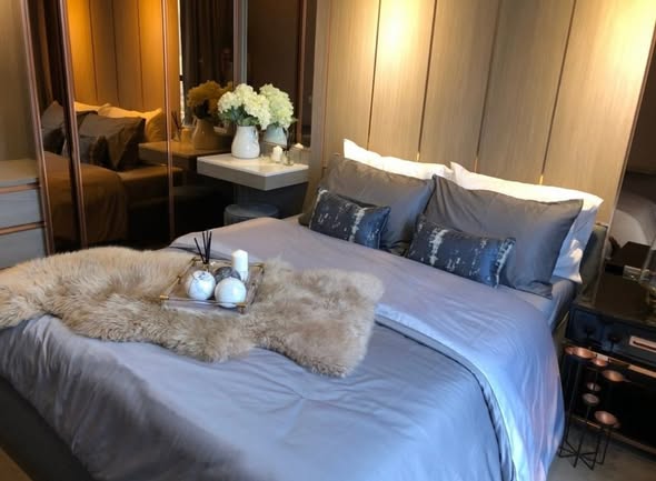 bedroom of Ashton Chula-Silom