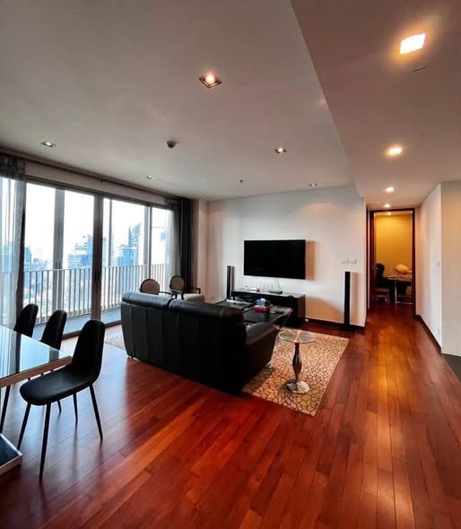 living room of Ashton Morph 38