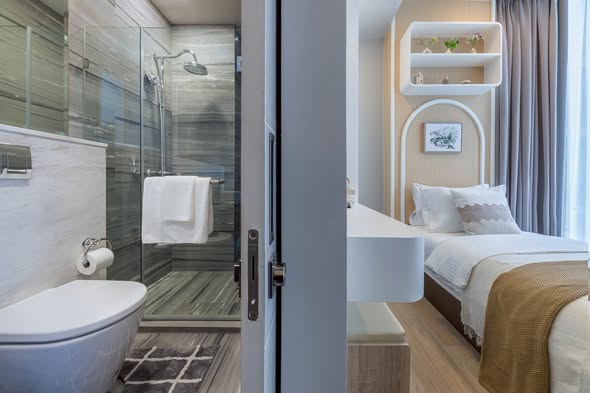bedroom and bathroom of Ashton Residence 41