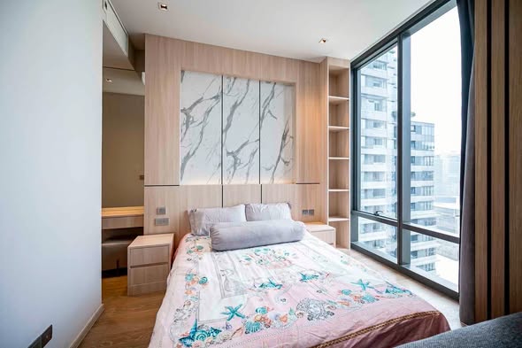 bedroom and room interior of Ashton Silom