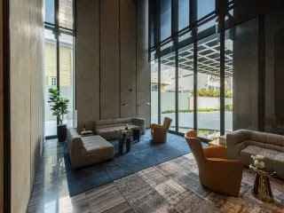 living room of Ashton Silom