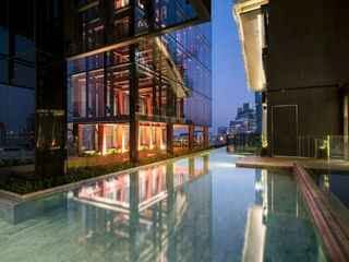 pool of Ashton Silom