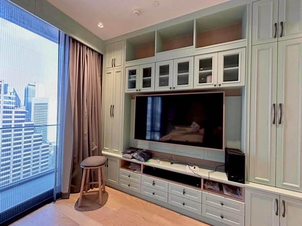 room interior of Ashton Silom