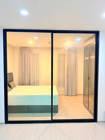 bedroom and room interior of Aspire Asoke Ratchada