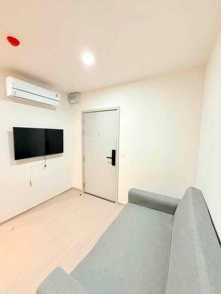 bedroom and room interior of Aspire Asoke-Ratchada