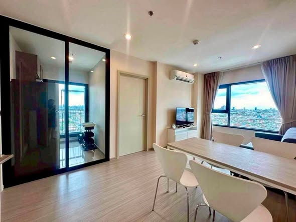 bedroom and room interior of แอสปาย เอราวัณ ไพร์ม Aspire Erawan Prime
