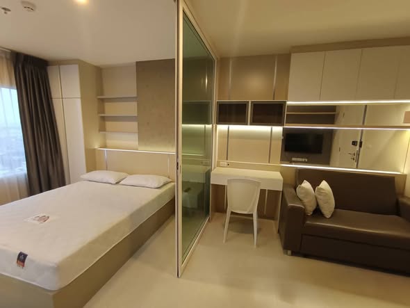 bedroom of Aspire Erawan Tower B