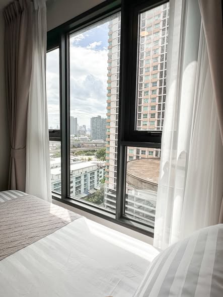 bedroom of Aspire Onnut Station