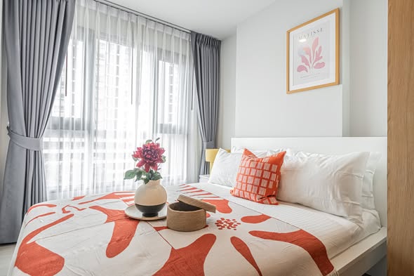 bedroom of Aspire Onnut Station