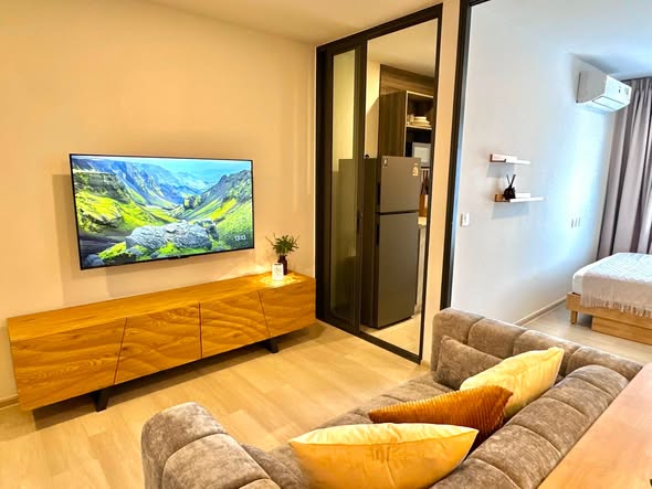 bedroom of Aspire Onnut Station
