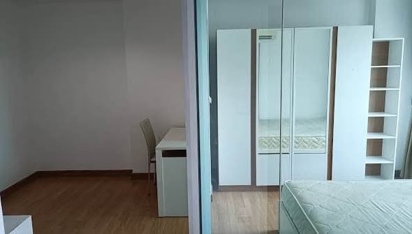bedroom of Aspire Rama 4