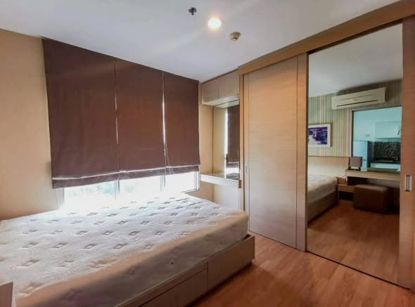 bedroom and room interior of Aspire Rama 4
