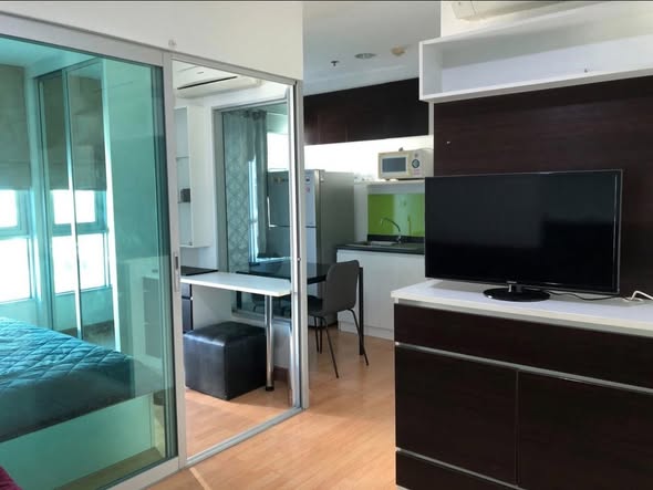 bedroom and room interior of Aspire Rama 4