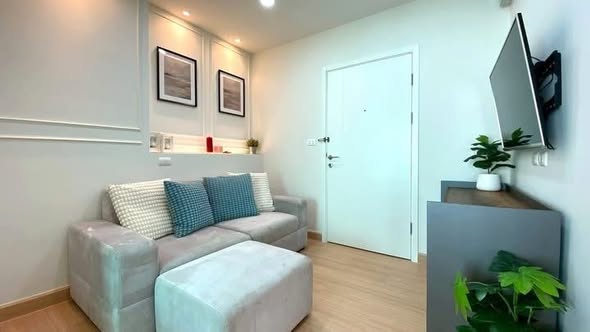 living room of Aspire Rama 4