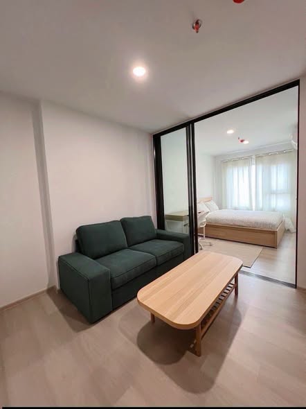 living room and bedroom and room interior of Aspire Rattanathibet Weston