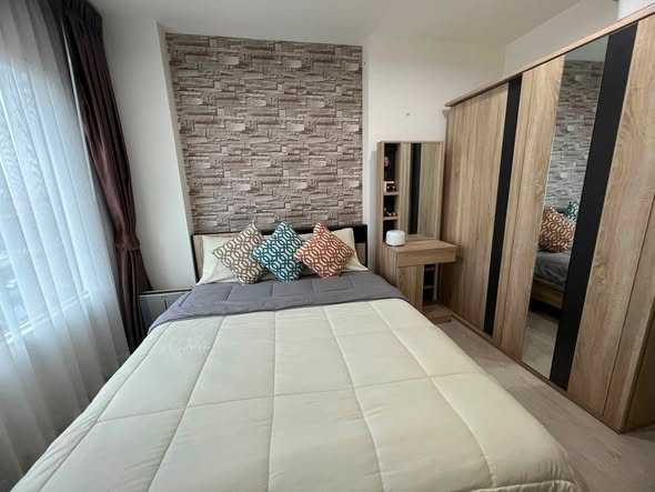 bedroom and room interior of Aspire Sathorn – Tha Phra