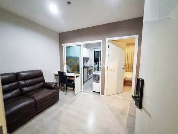 room interior of Aspire Sathorn – Tha Phra