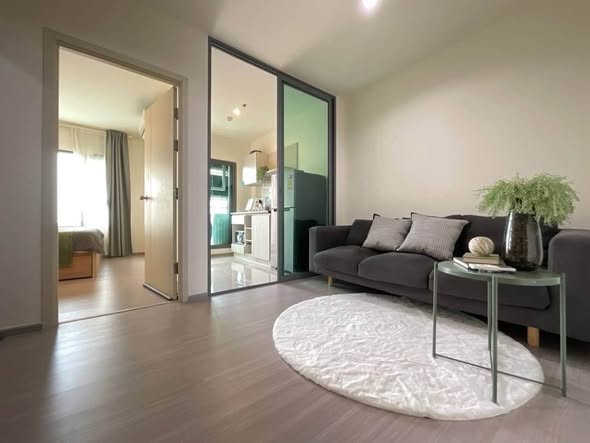 living room and room interior of Aspire Sathorn-Ratchaphruek